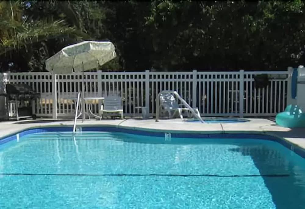 Valley Oaks Inn Woodland Exterior photo